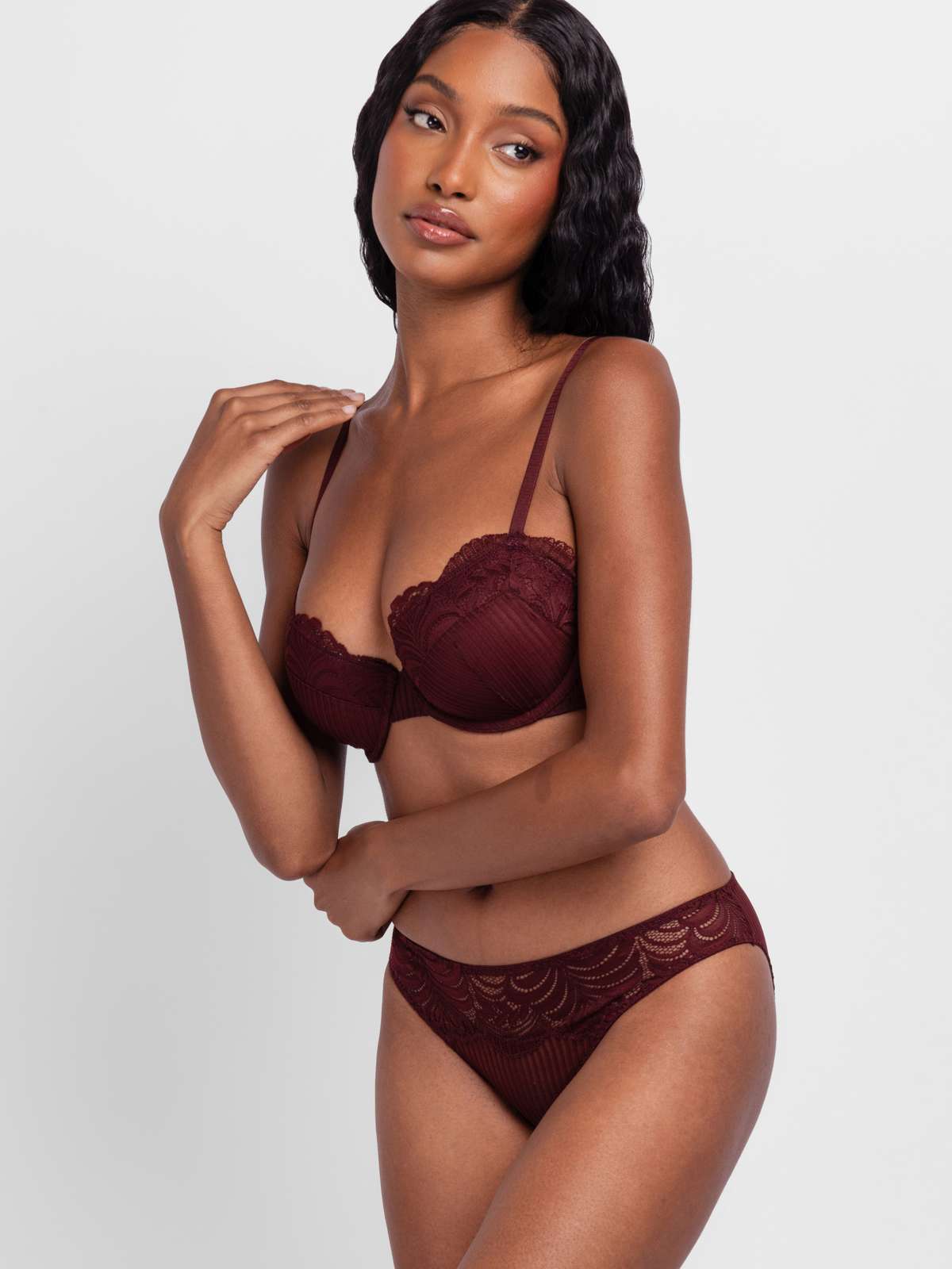 Emersyn Padded Demi Bra