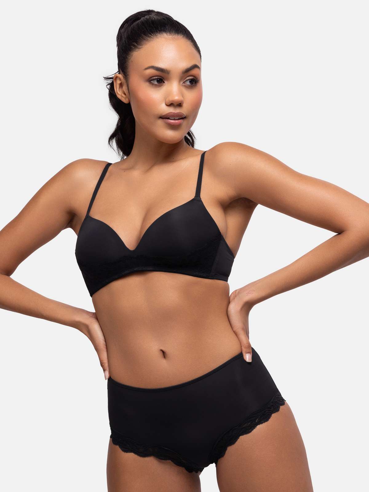 Fili 2pp Light Padded Soft Bra