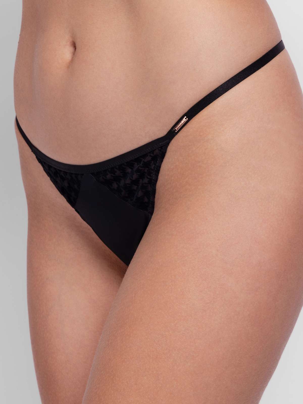Julianna String