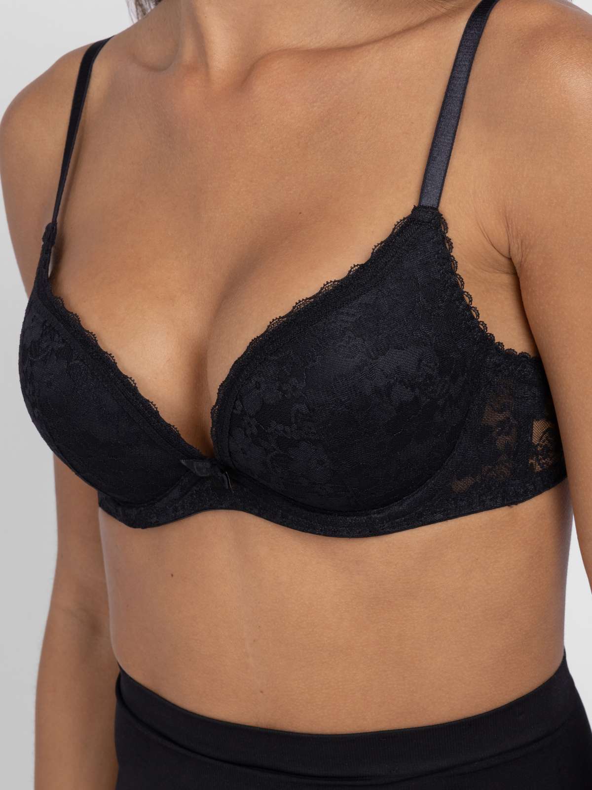 Sonia 2pp Padded Push Up Plunge Bra