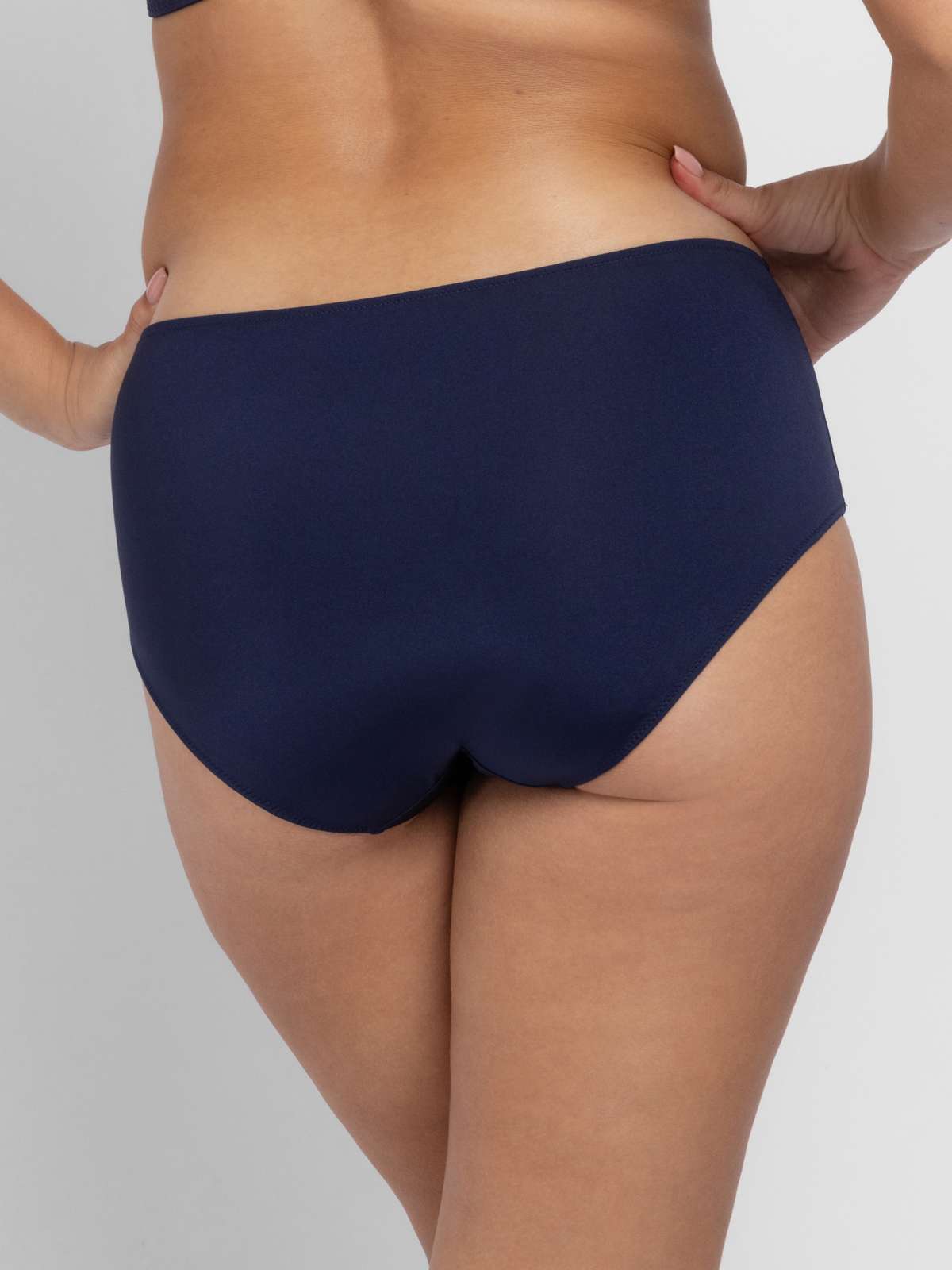 Celine-2pp Brief