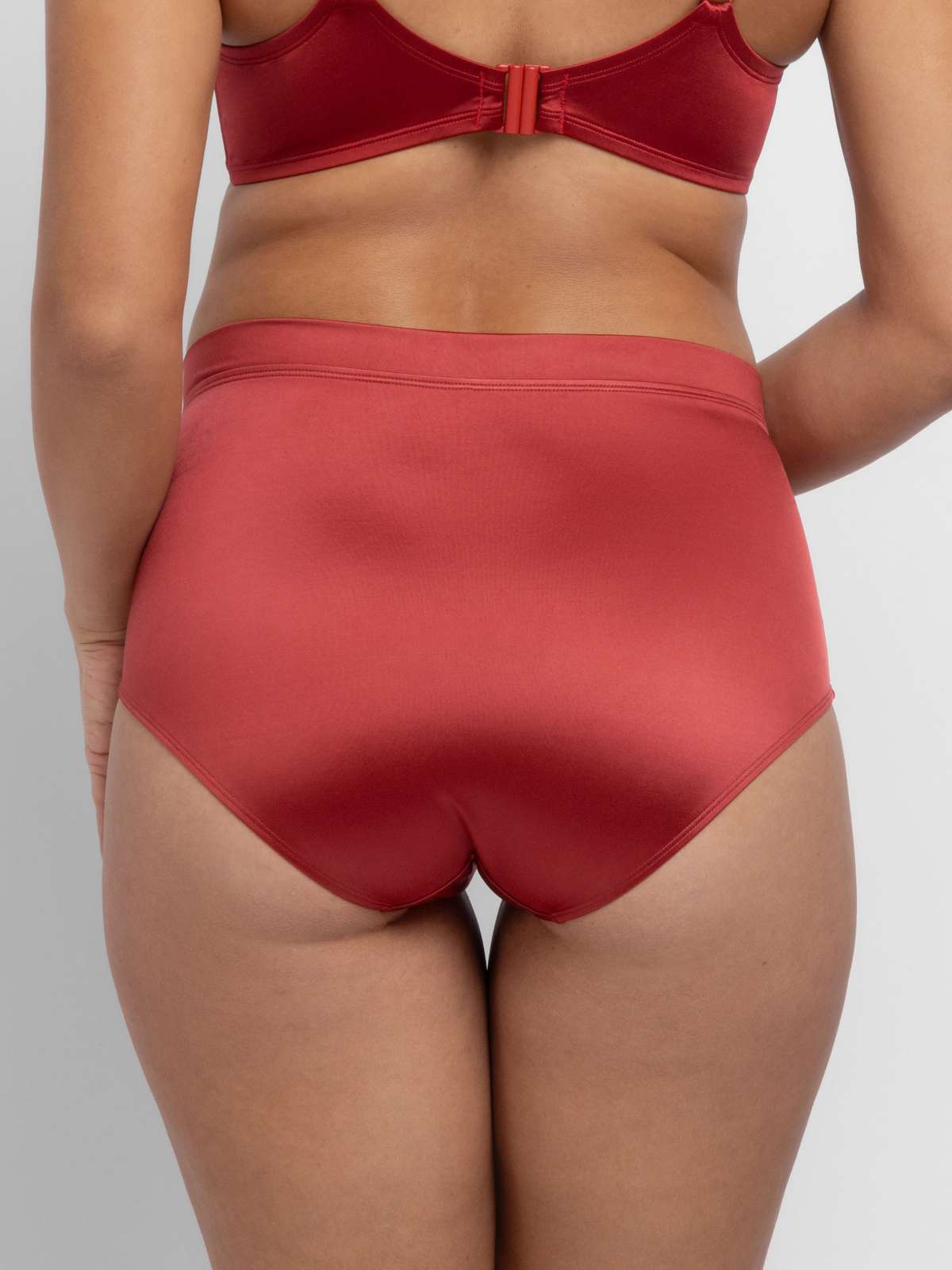 Bodega Midi Brief