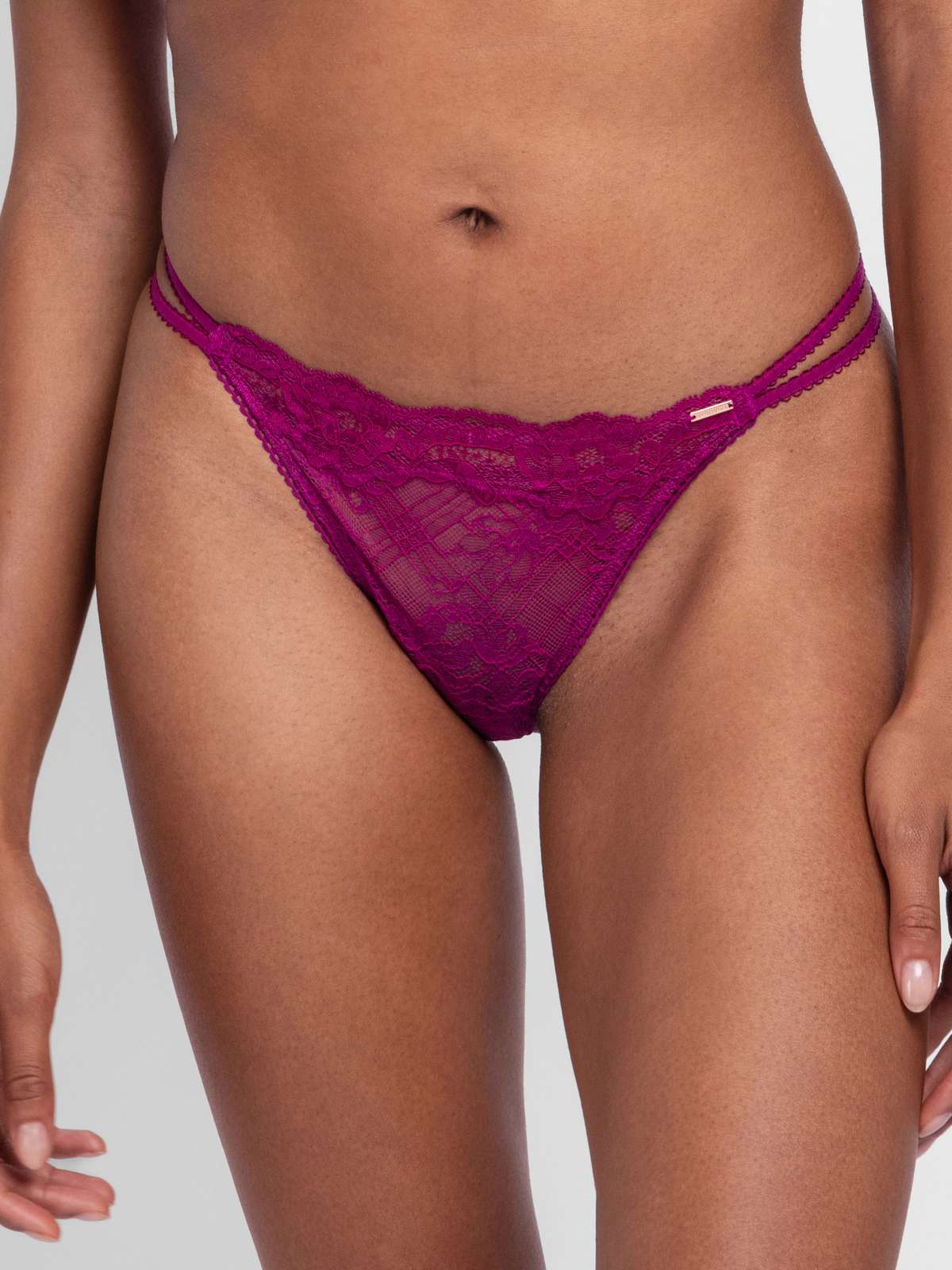 Origins Lace String