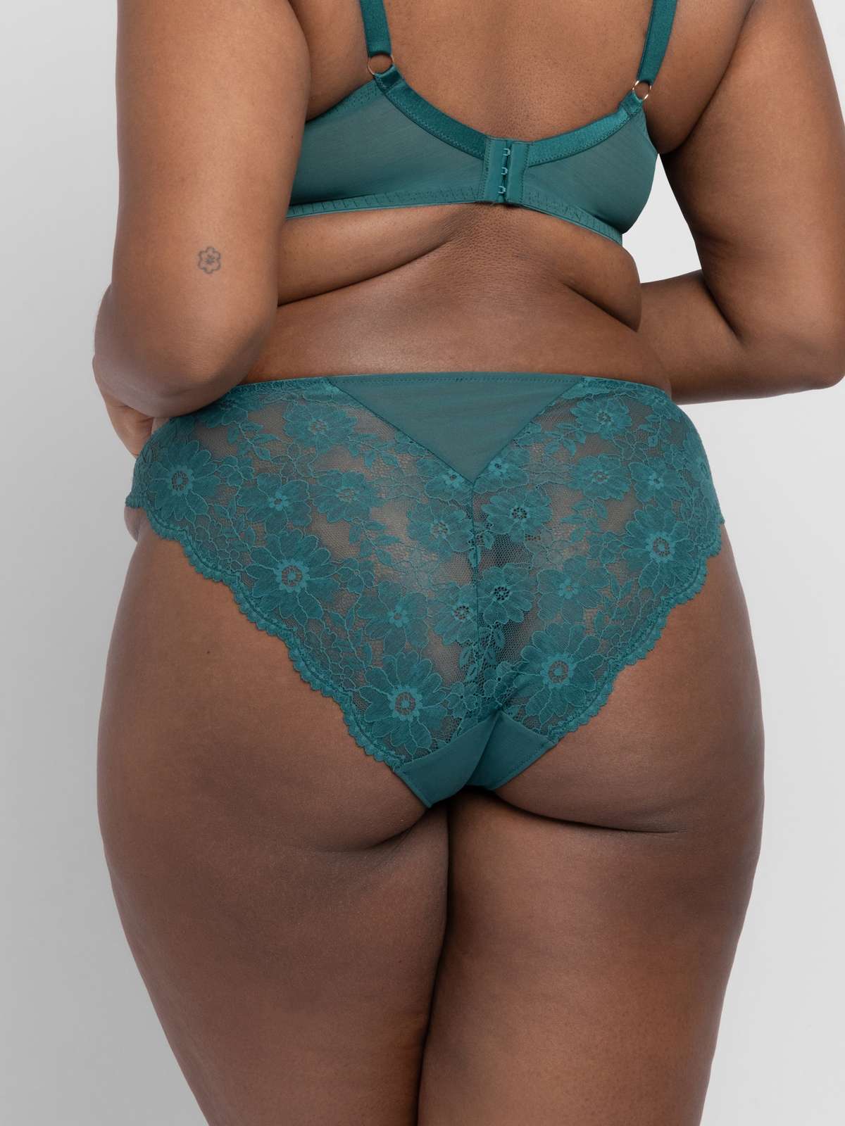 Winona Brief